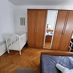Pablo - Old Town With Balcony Apartamento